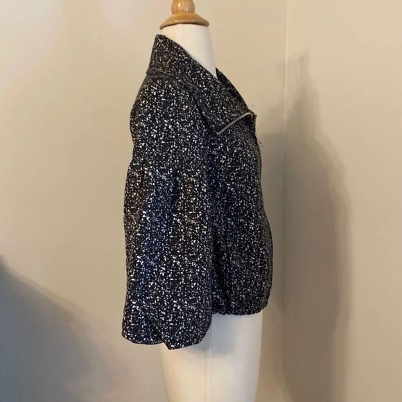 Women's Express Design Studio Peplum Sleeve Jacket - Picture 5 of 8